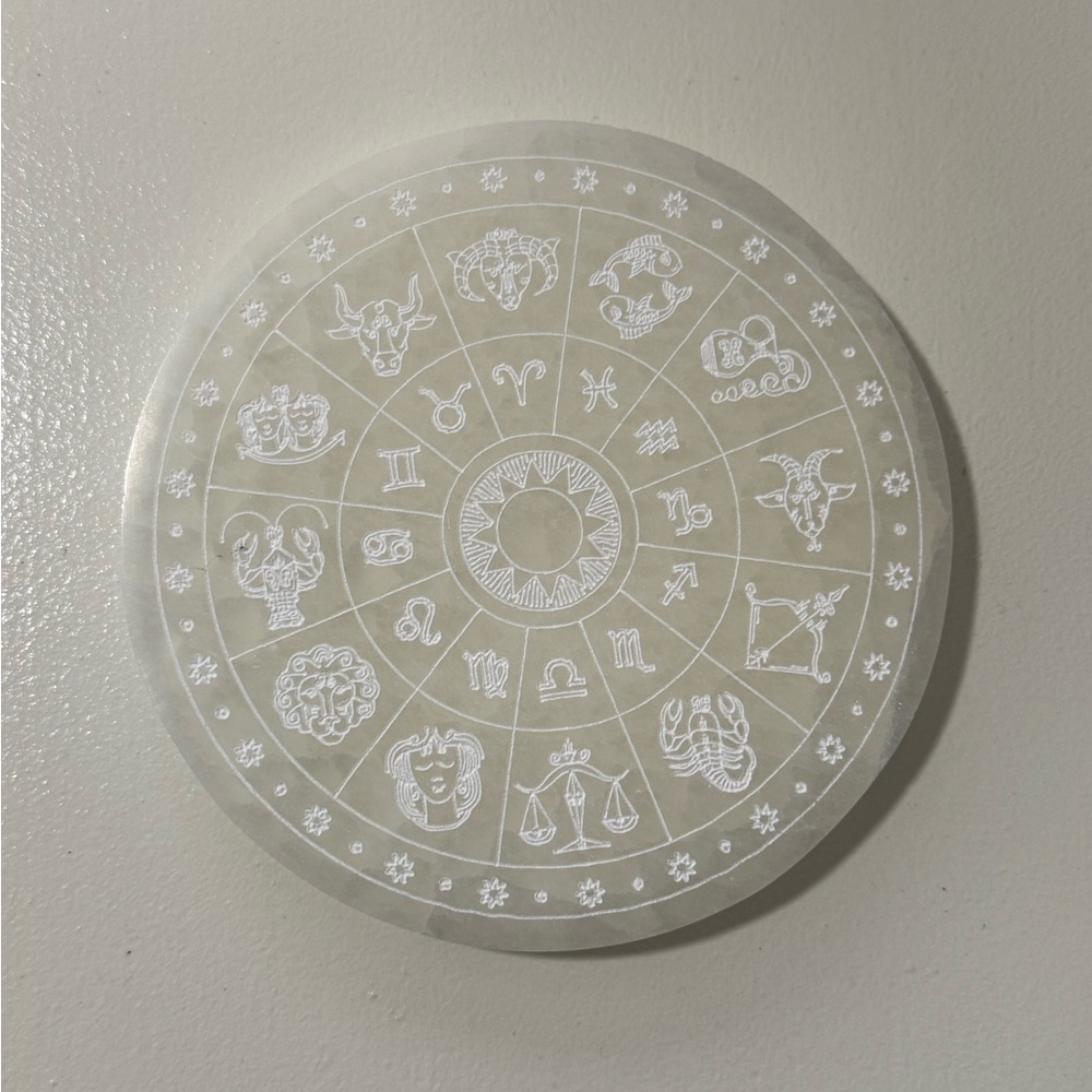 Selenite Charging Plate with Zodiac Wheel